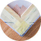 Quadro con Cornice a Cerchio